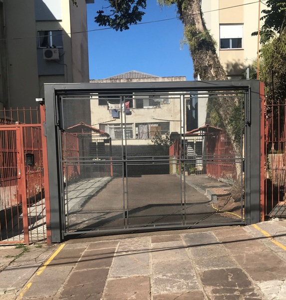 Obra Substituição dos 14 portões de acesso. | >Obras - Condomínio Jardim América